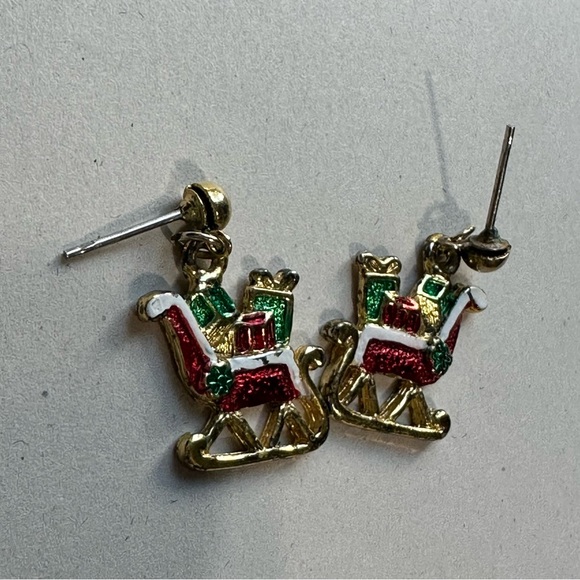 Vintage Santa sleigh earrings - Picture 5 of 6